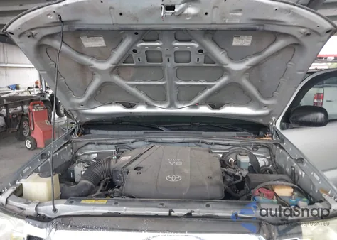 2007 Toyota Tacoma Prerunner V6 from USA, damaged, VIN 3TMJU62N27M041726